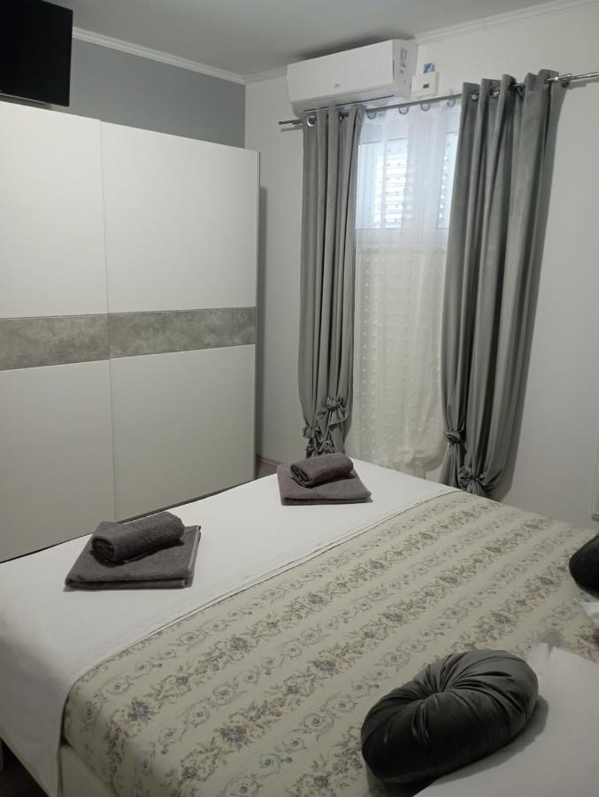 Pia Apartment دوغي رات المظهر الخارجي الصورة