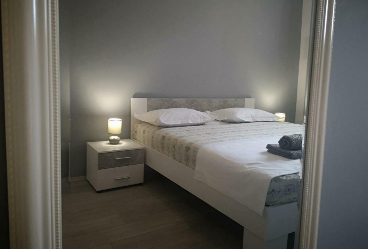 Pia Apartment دوغي رات المظهر الخارجي الصورة