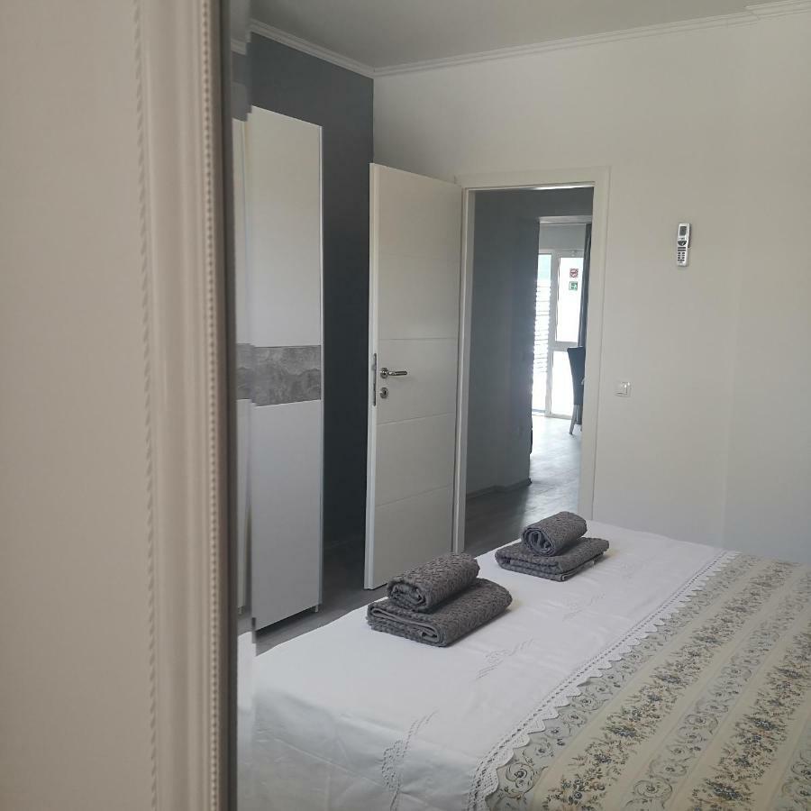 Pia Apartment دوغي رات المظهر الخارجي الصورة